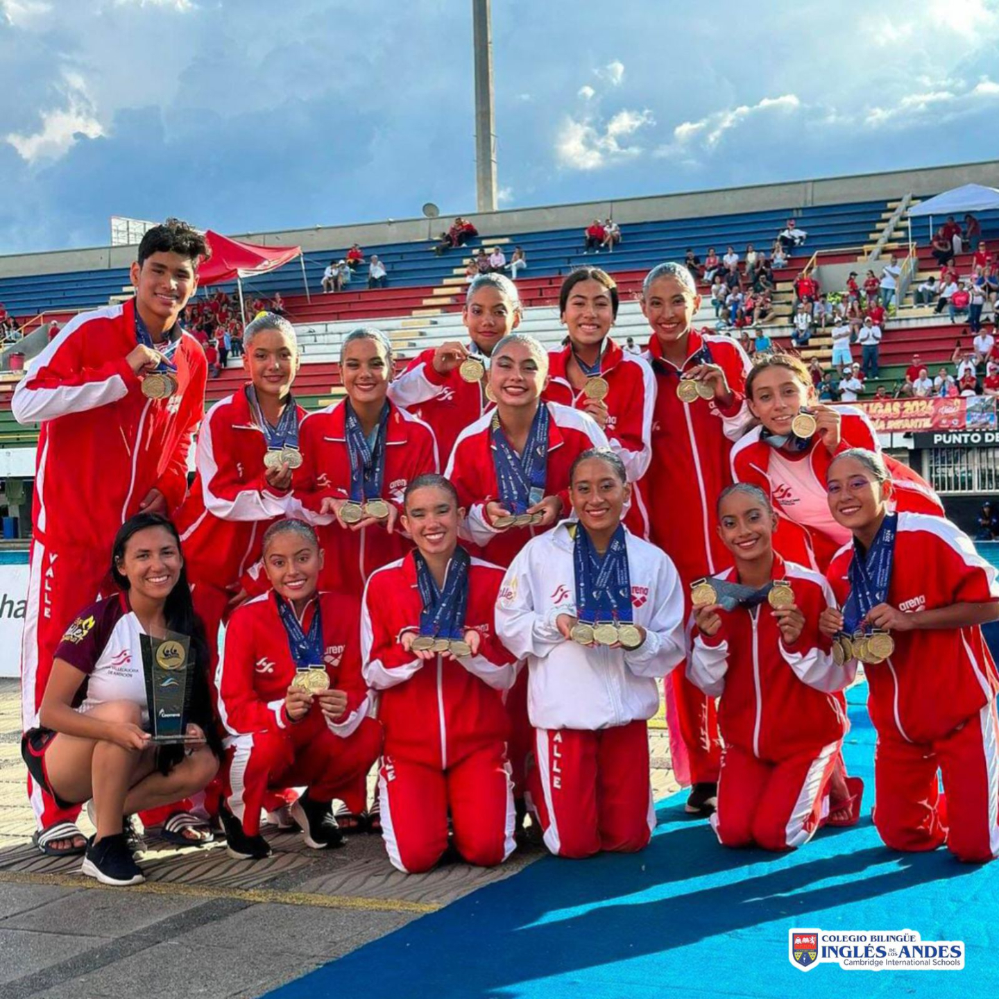 Campeones en los Juegos Nacionales de Nado Sincronizado
